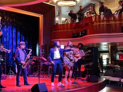 Alaska Cruise Holland America Line Schip Koningsdam bb kings club