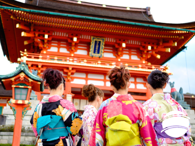 Shutterstock-KyotoFushimi