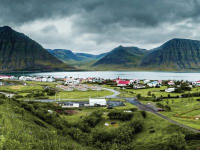 port-isafjardurdjur-iceland-town-c037
