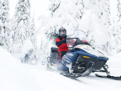 ruka-glass-village-avonturenweek-sneeuwscootertocht